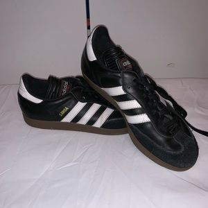 Adidas sambas